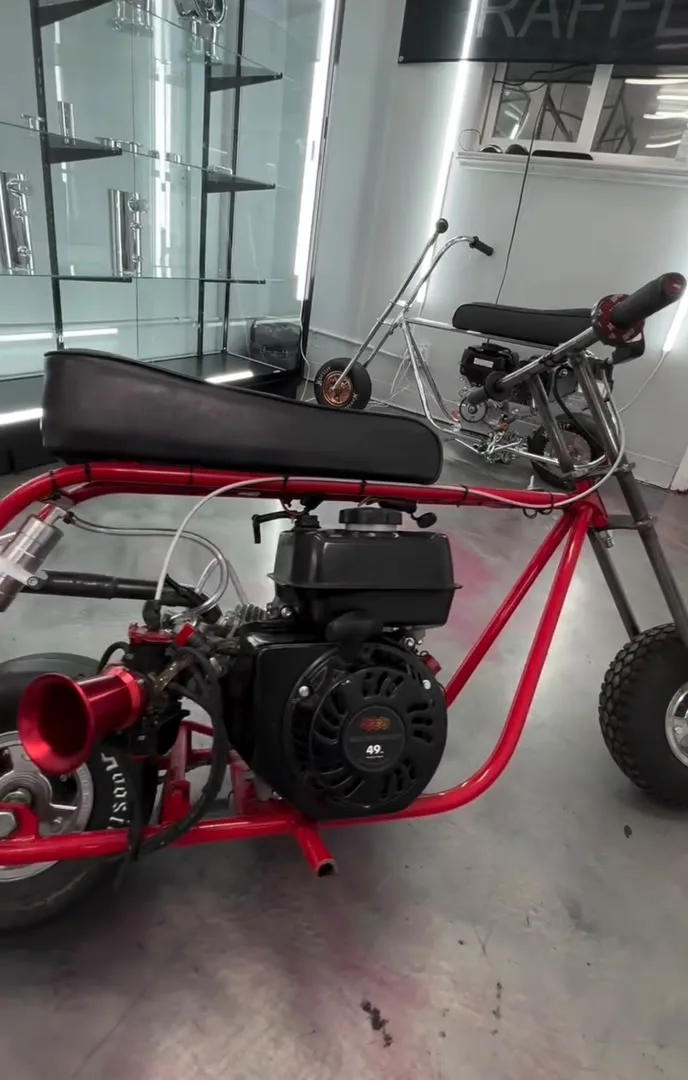 FASTLANE Crimson 49cc Mini Chopper